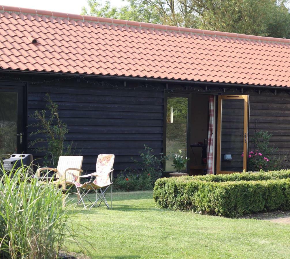 Priory Farm Barn Apartamento Eye  Exterior foto